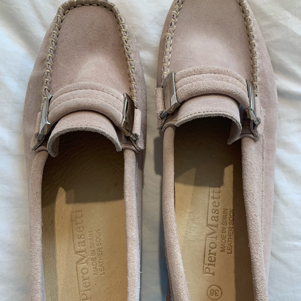 Gorgeous brand new designer loafers